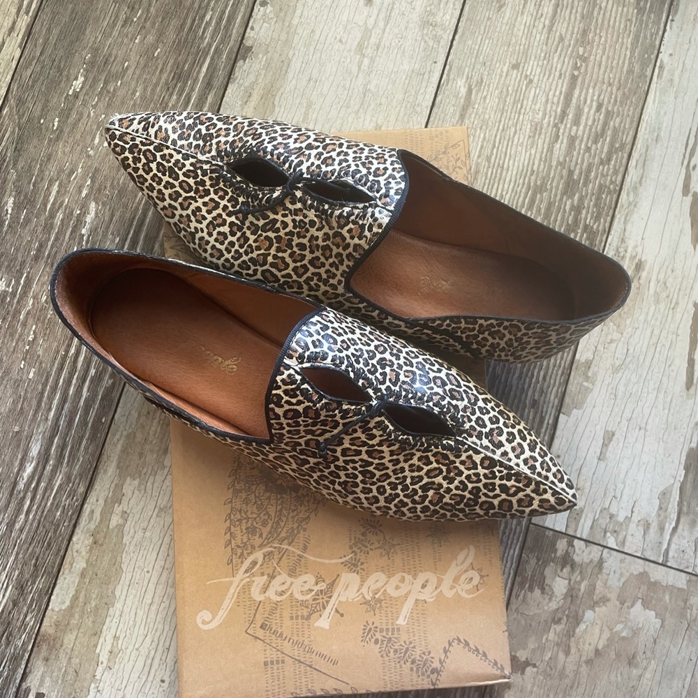Free People St. Lucia flat